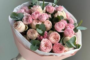 Мова квітів: що означають троянди, хризантеми, лілії та тюльпани фото